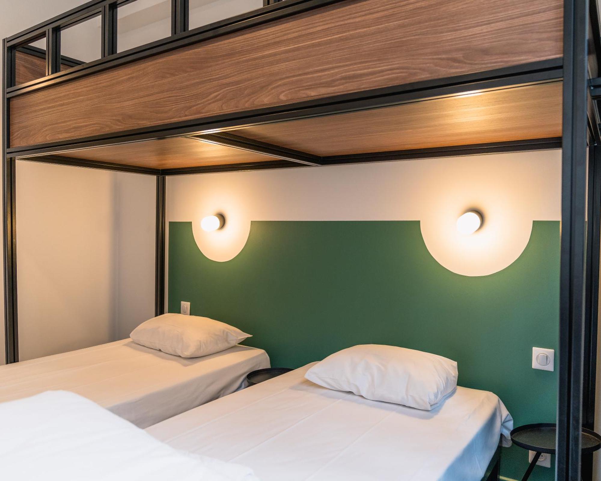 Beau M Paris Vandrarhem Exteriör bild